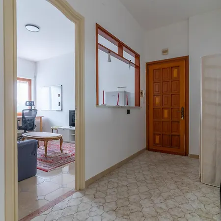 Graziosa Residenza In Collina 公寓 圣雷默